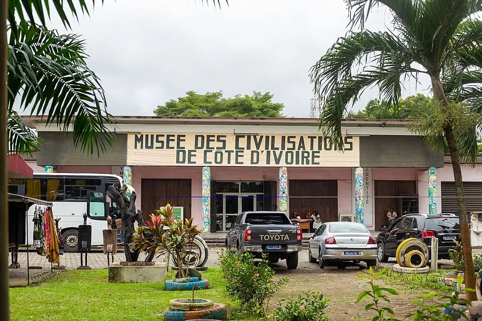 Abidjan — Visite du musée de civilisation de Côte d'Ivoire 08
