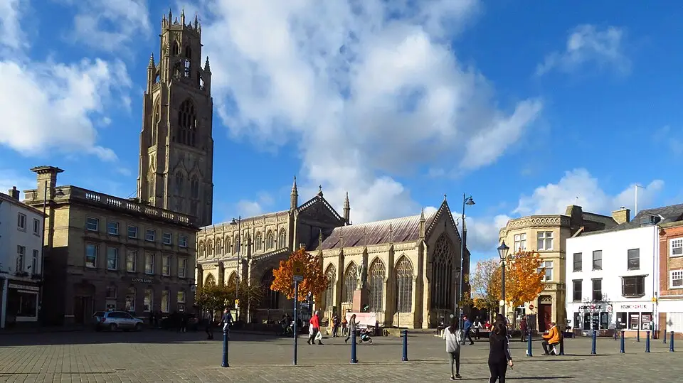 Boston — Boston - Market Place ^ St Botolph's Church - geograph.org.uk - 6684197