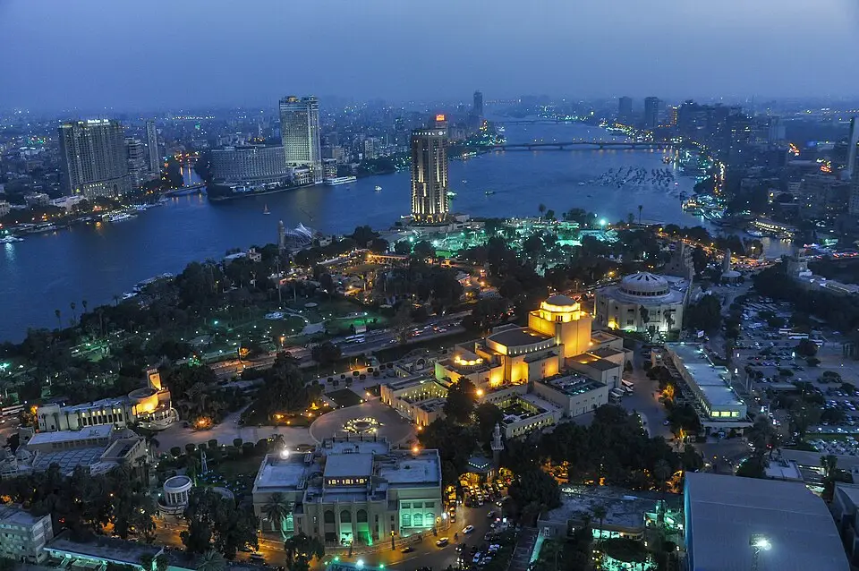 Cairo — Cairo Opera House, Al Hurriyah Park and the Nile river (14797782354)