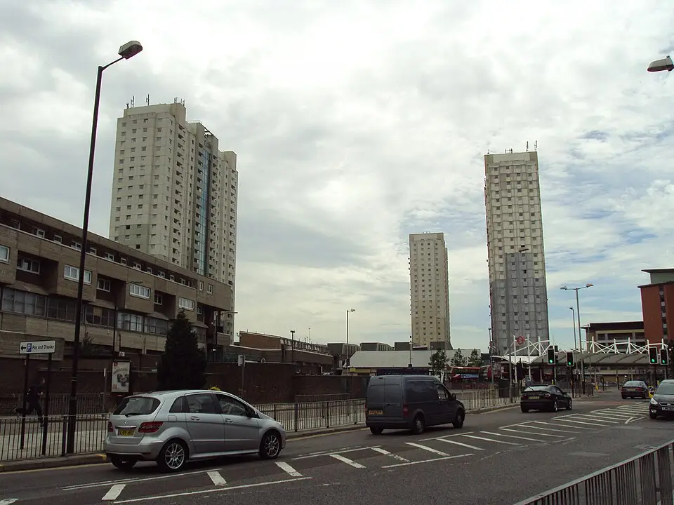 Edmonton — Tower blocks, Edmonton, London - DSC06928