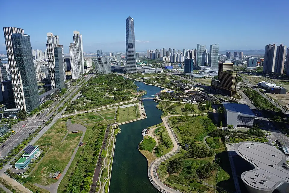 Incheon — Songdo Central Park and Posco Tower Songdo
