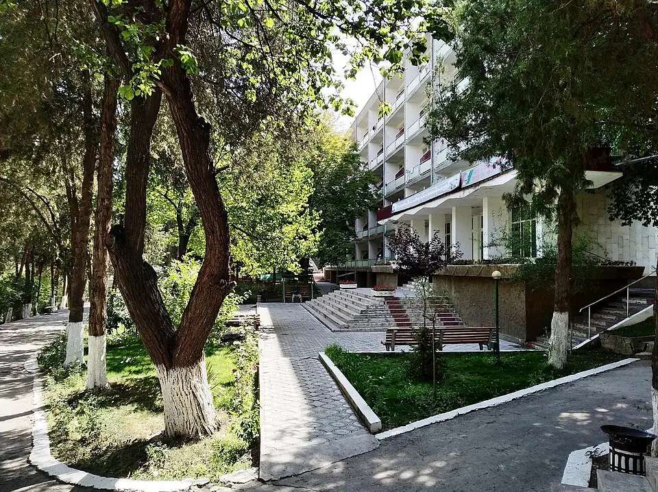 Isfara — Sanatorium Zumrad in Isfara 02