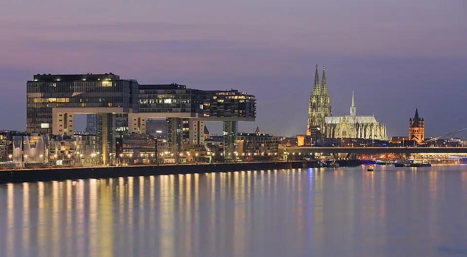 Koeln — Kranhäuser Cologne, April 2018 -01