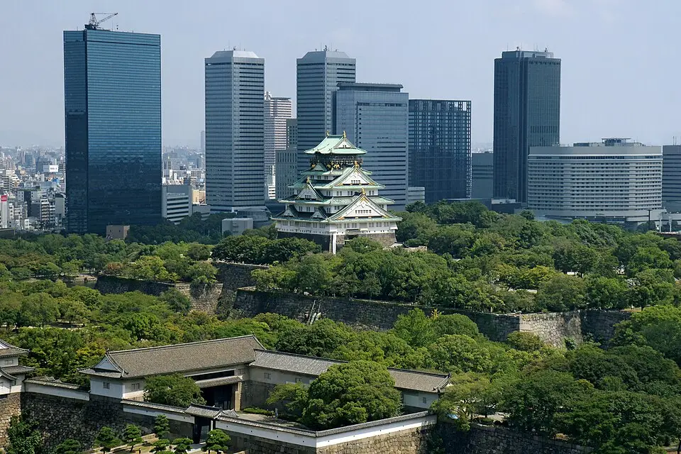 Osaka — Osaka Castle 03bs3200