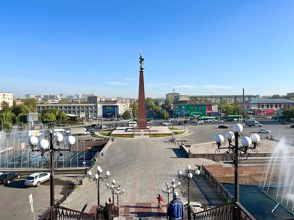 Shymkent — Shymkent independence square in 2023