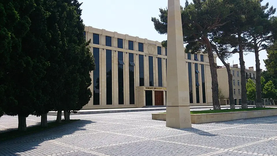 Sumgayit — Sumqayıt şəhər İcra Hakimiyyəti