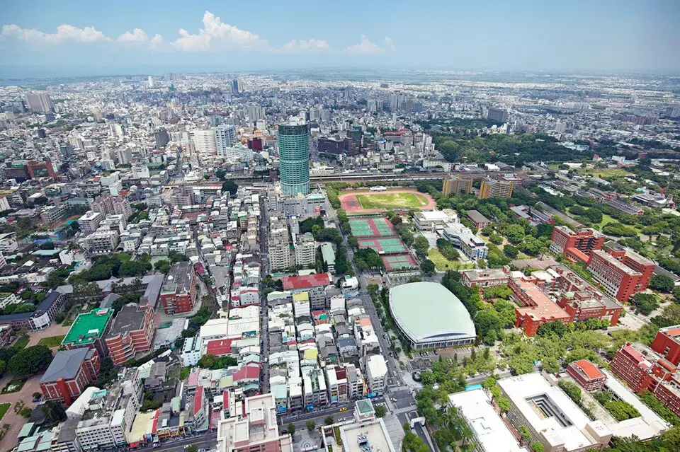 Tainan — Downtown Tainan(2012) (cropped)