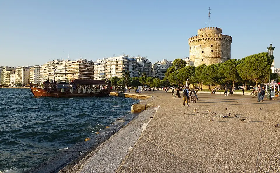 Thessaloniki — Tessaloniki BW 2017-10-05 18-22-47